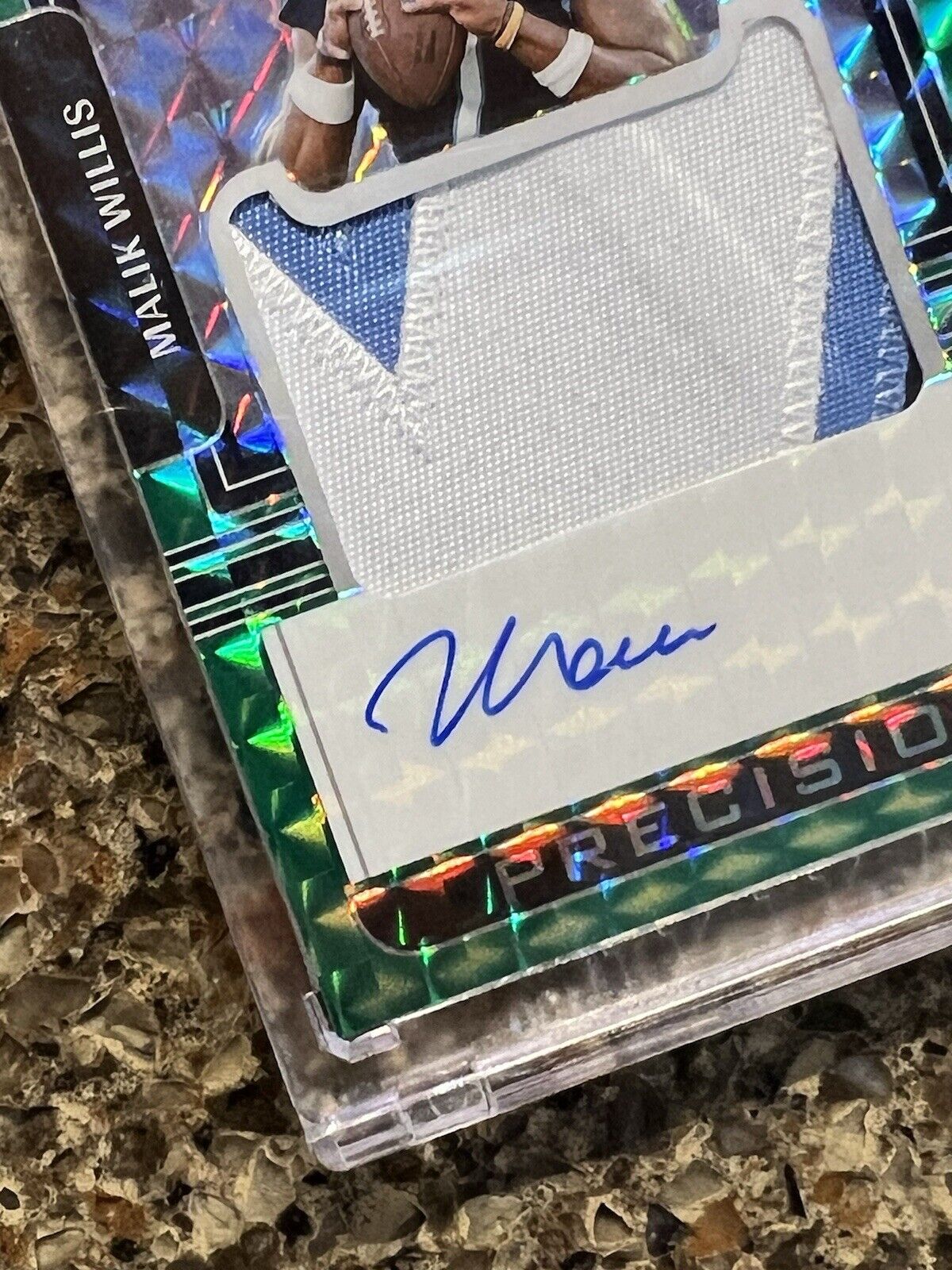 Malik Willis RC 2022 Panini One Green Precision Prizm Rookie Patch Auto #09/35