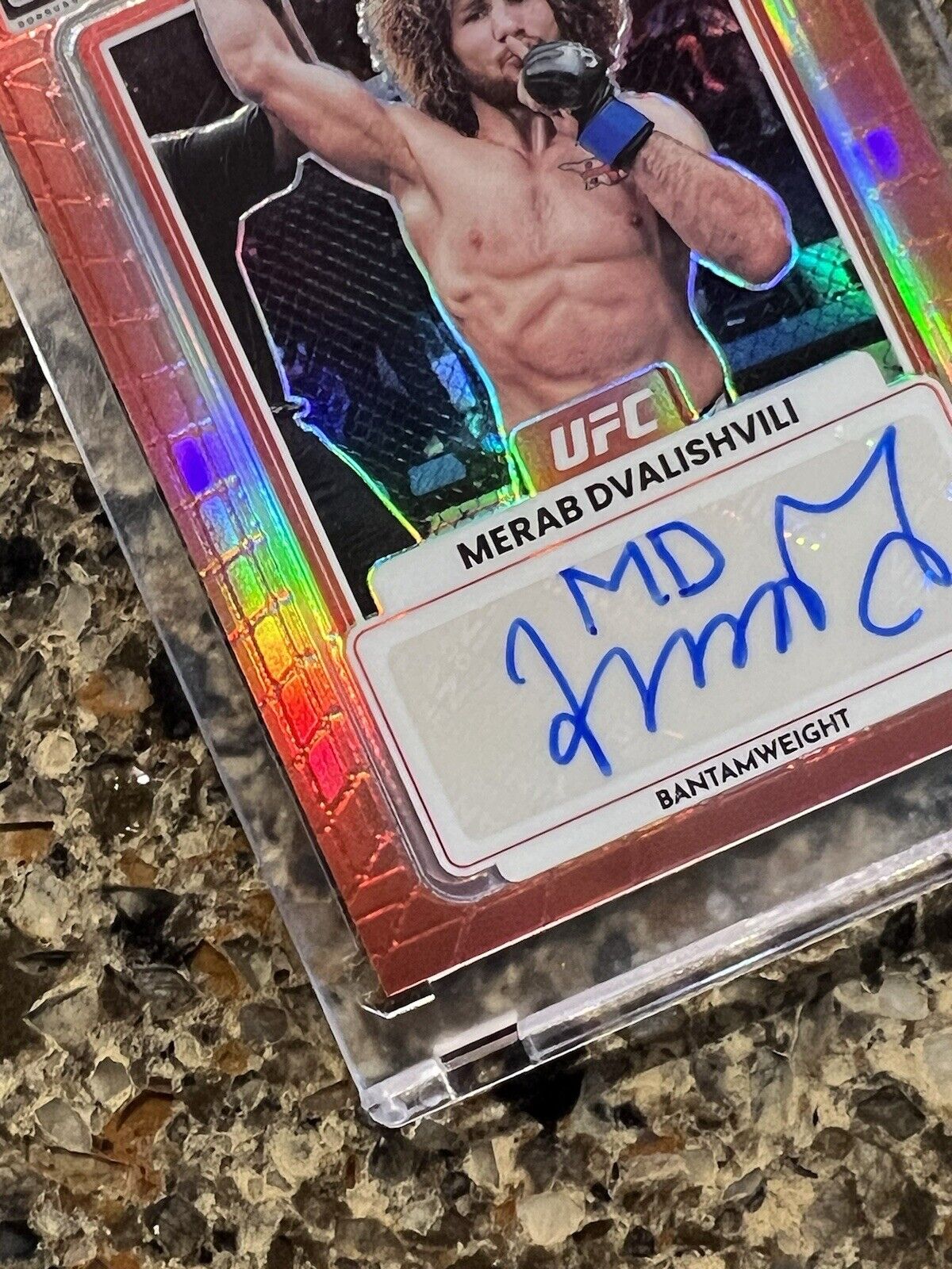 2023 Panini Donruss Optic UFC Merab Dvalishvili Auto Opti-Graphs Red Prizm #/199