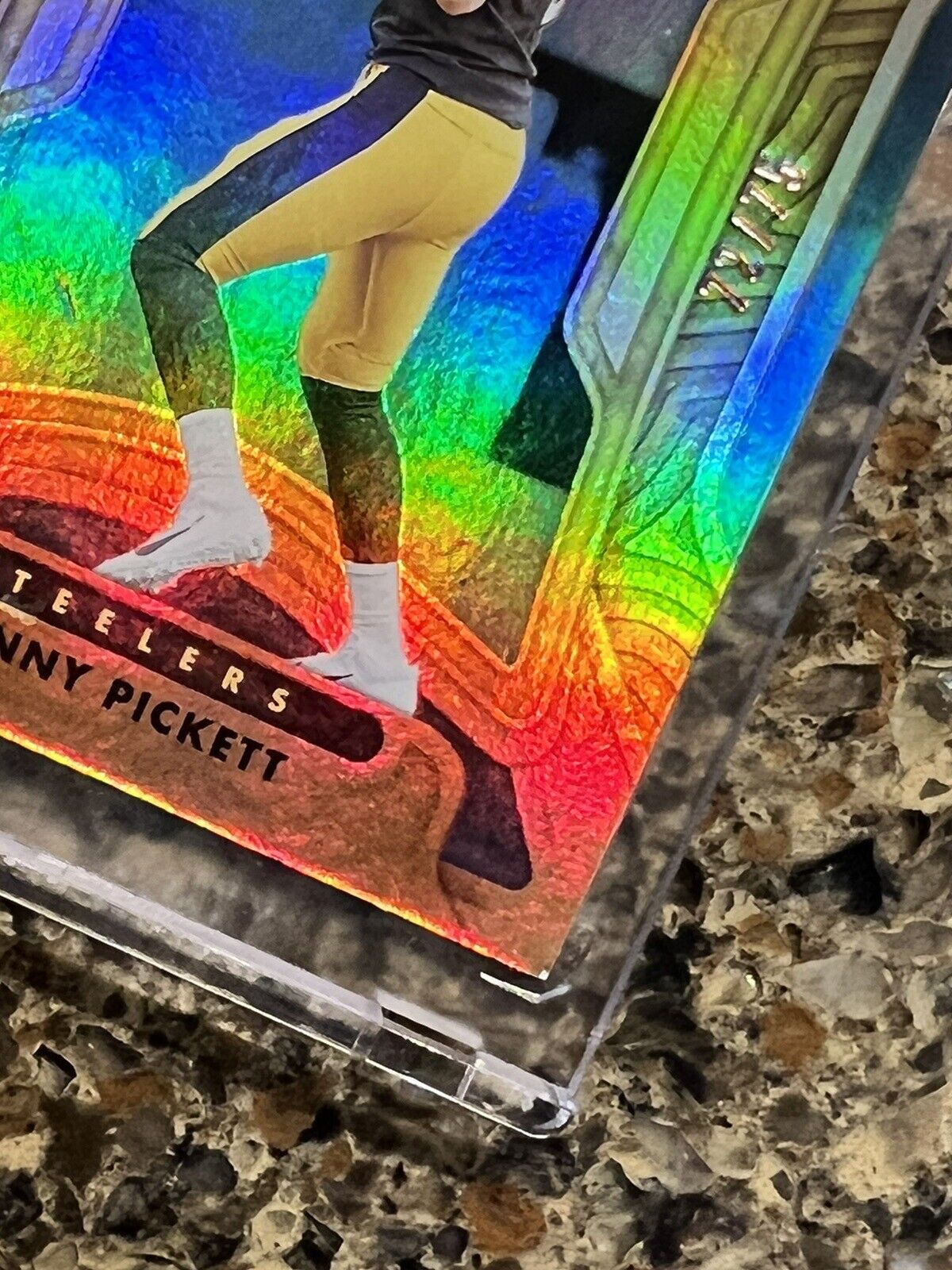 Kenny Pickett RC 2022 Panini Gold Standard Refractor 72/75 SSP Gem Mint Rookie