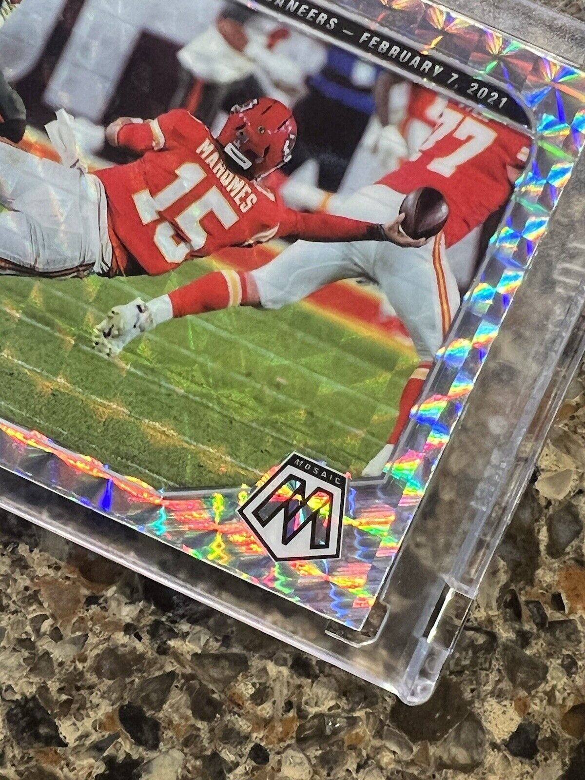 Patrick Mahomes II 2021 Panini Mosaic BANG! Silver Prizm Refractor Rare Gem Mint