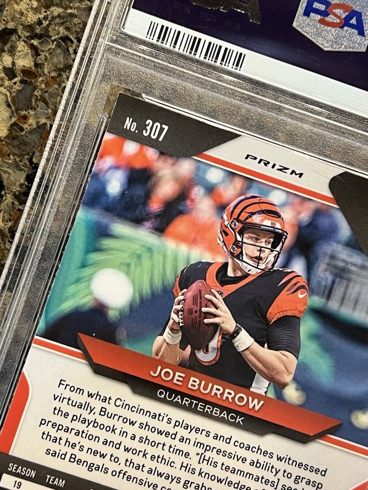 Joe Burrow RC 2020 Panini Prizm SP - No Huddle Prizm Variation PSA 9 Mint Rookie