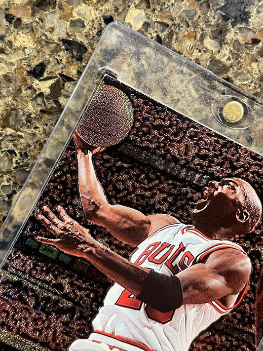 Michael Jordan 1995-96 Fleer Metal Metallic Holo Rare Vintage Chicago Bulls HOF