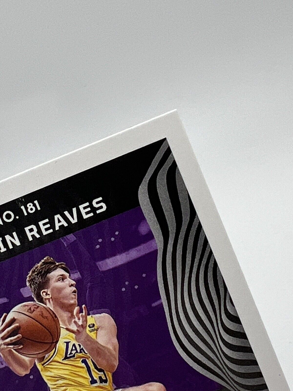 2021 Panini Illusions Basketball RC #181 REFRACTOR Austin Reaves Rookie Mint Gem