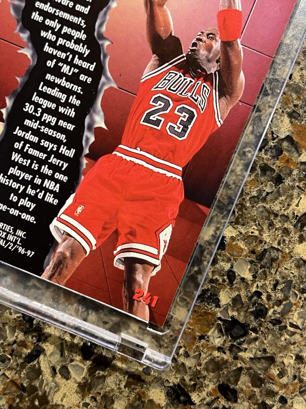 Michael Jordan 1996-97 SkyBox Fleer Metal Blue Metal Shredders Chicago Bulls HOF