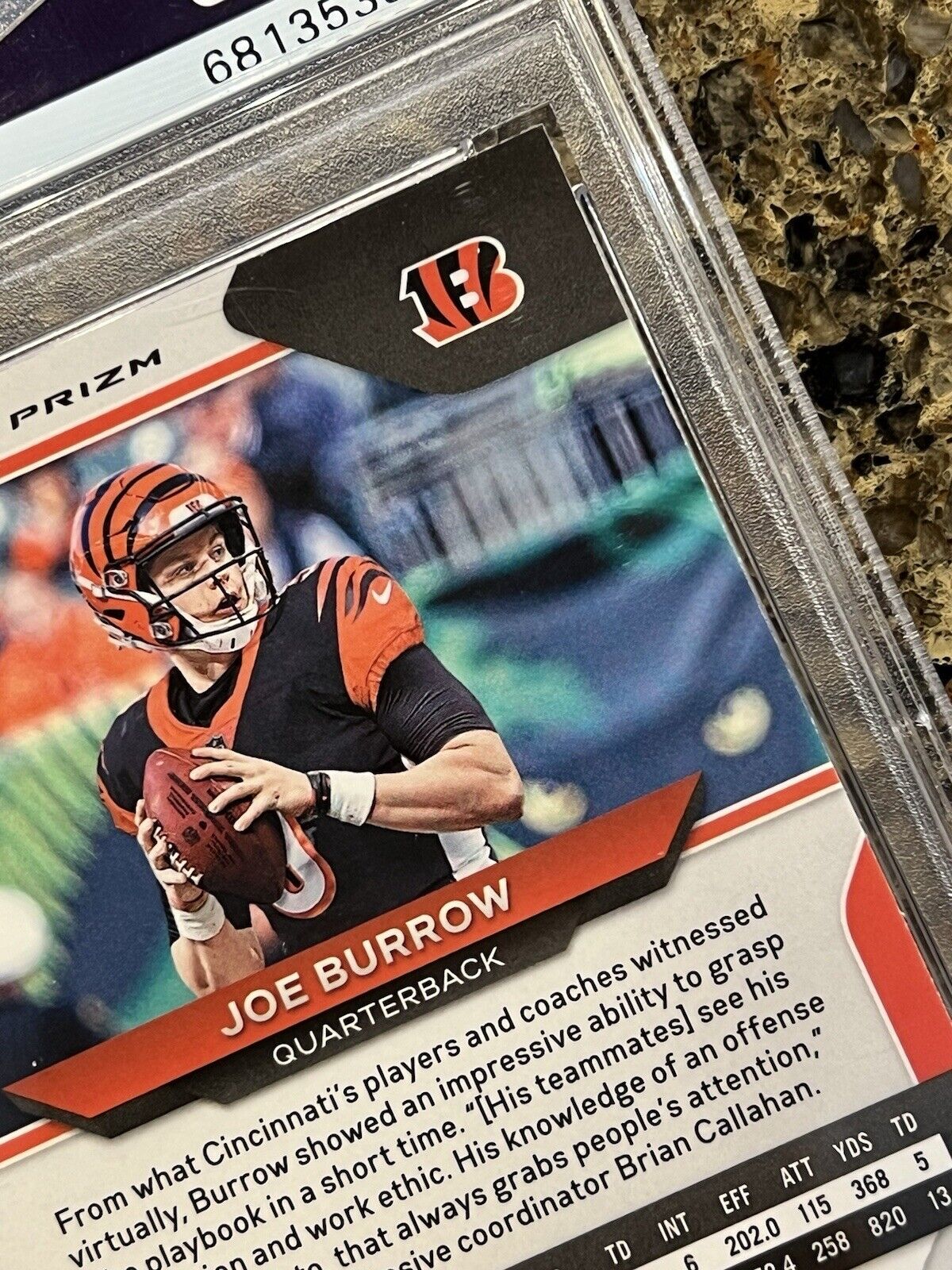 Joe Burrow RC 2020 Panini Prizm SP - No Huddle Prizm Variation PSA 9 Mint Rookie