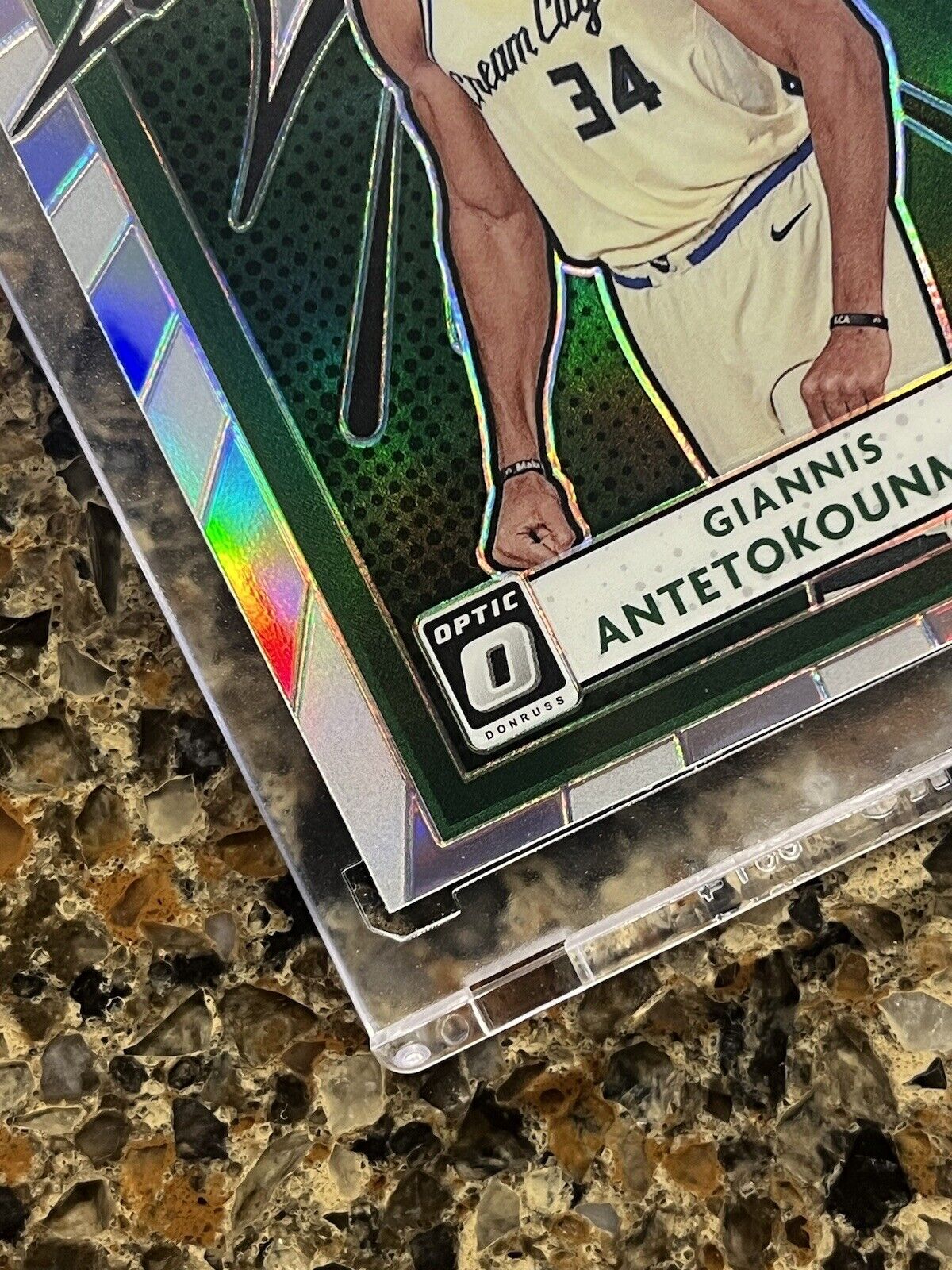 Giannis Antetokounmpo 2020-21 Panini Donruss Optic MY HOUSE! Holo Prizm Gem Mint