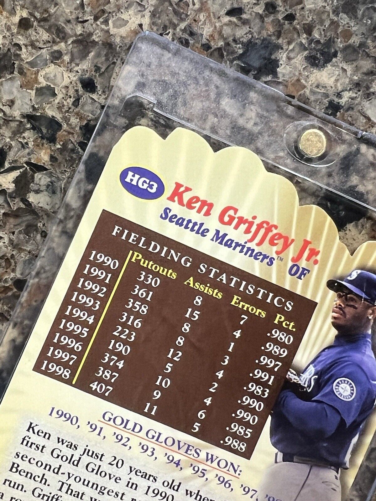 Ken Griffey Jr. 1999 Topps HANDS OF GOLD Die-Cut Embossed Seattle Mariners HOF