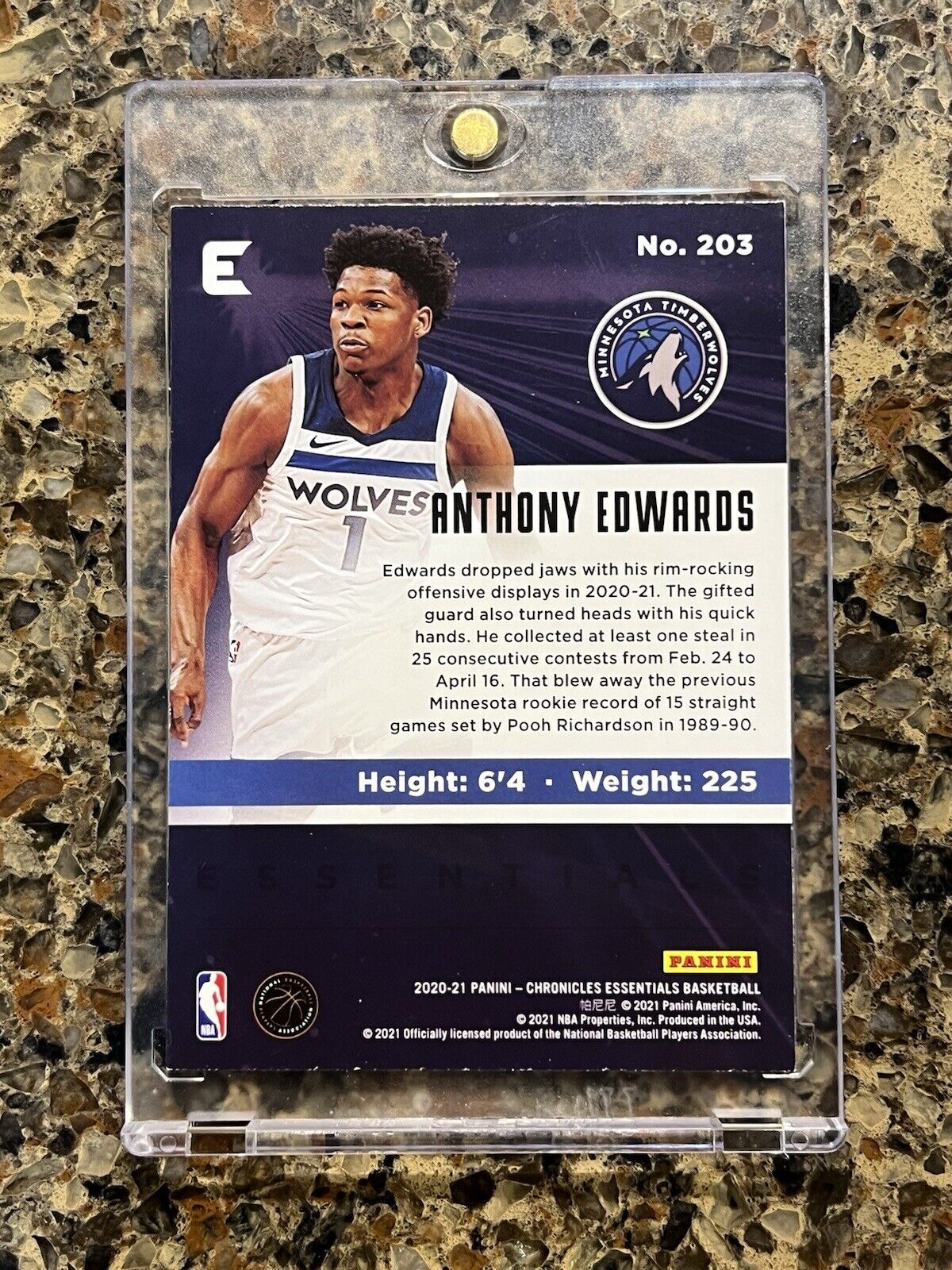 Anthony Edwards RC 2020-21 Panini Chronicles Essentials Refractor Holo Rookie