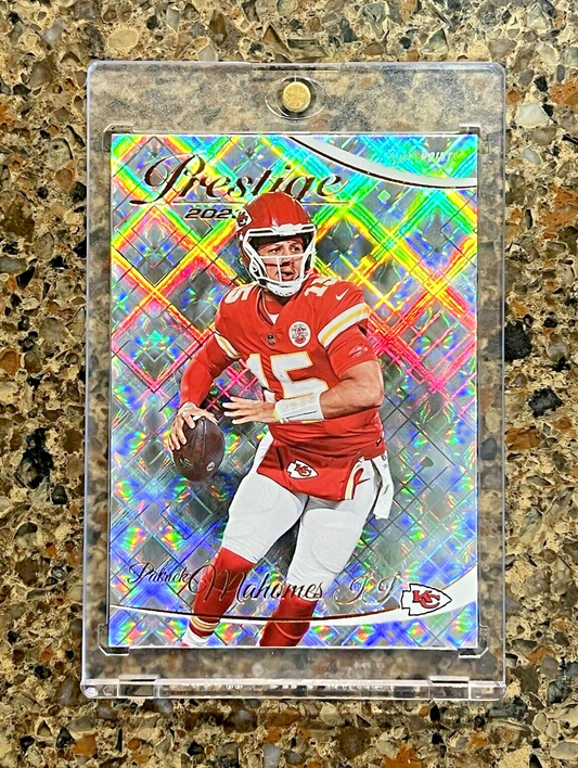 Patrick Mahomes II 2023 Panini Prestige X-FRACTOR Xtra Points Refractor Gem Mint