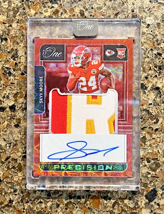 2022 Panini One Skyy Moore Red Scope Prizm Precision Rookie Patch Autograph #/25