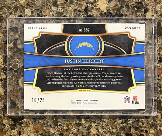 Justin Herbert 2023 Panini Select Field Level Tie-Dye Prizm 18/25 SUPER RARE SSP